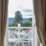 Grondalen Gard فيلة تريسيل